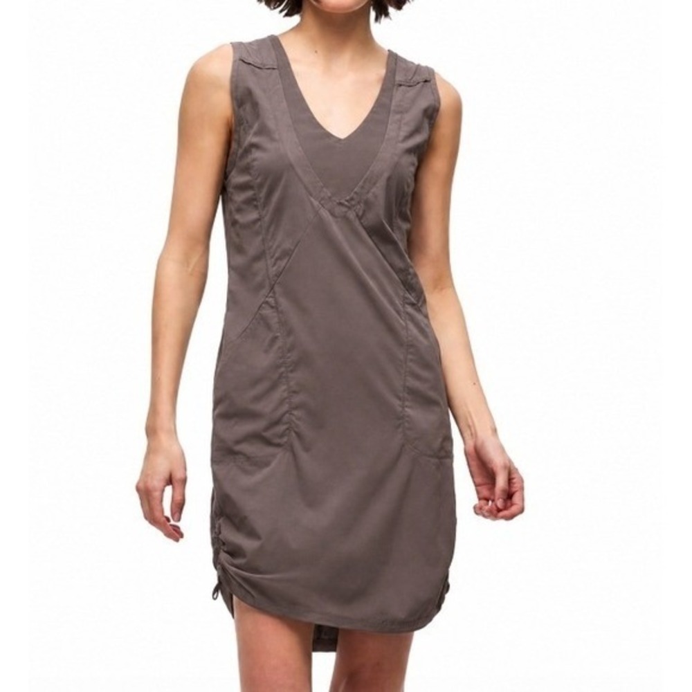 INDYGENA Womens M Liike III Athleisure Dress in Fig‎